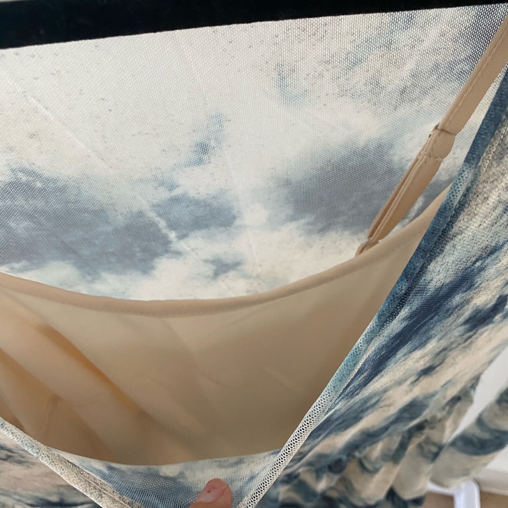 Sheer tie-dye dress - Picture 2 of 3